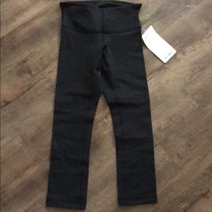 Lululemon Wunder Under Crop III BNWT